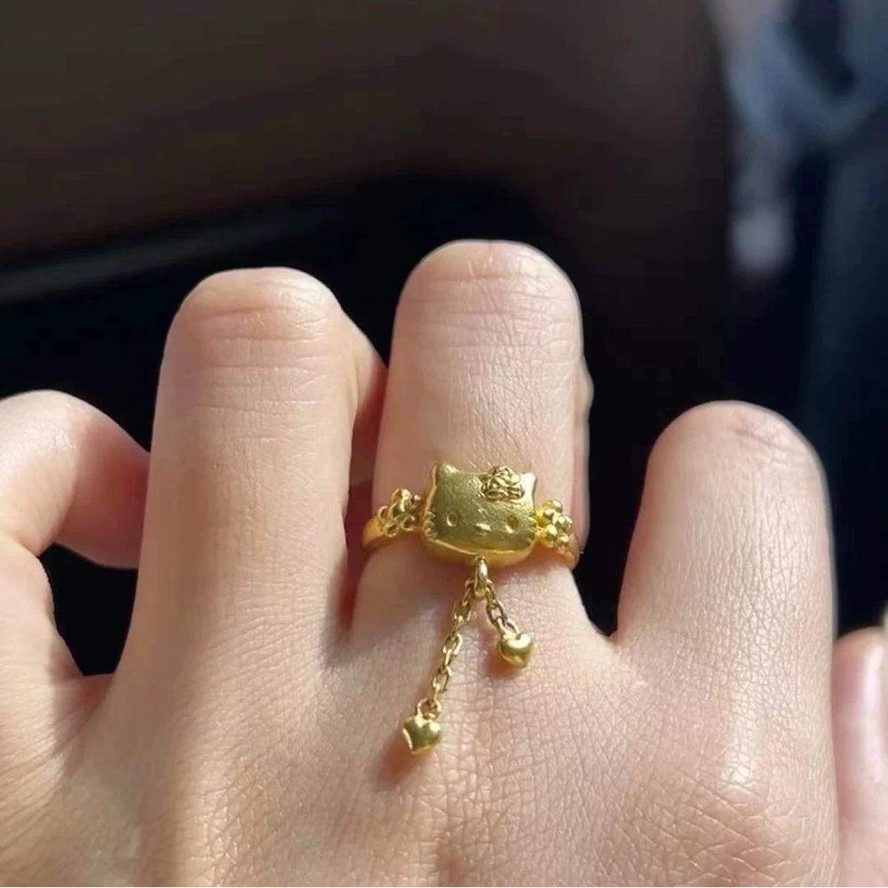 Brand new adjustable hello kitty ring 999 gold doesn’t rust